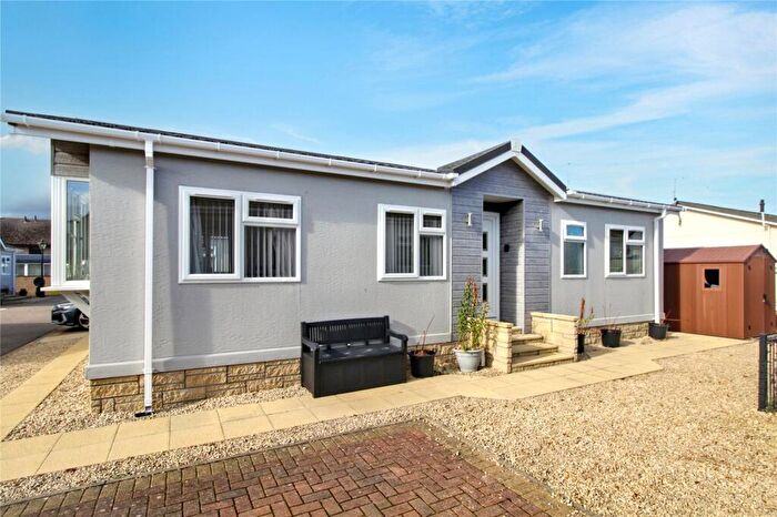 2 Bedroom Bungalow For Sale In Ashgrove Park, Elgin, Moray, IV30