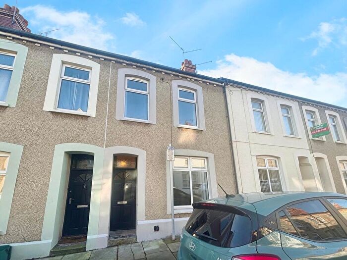 2 Bedroom House To Rent In Holmes Street, Barry, CF63