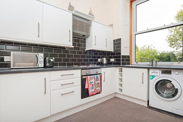 3 Bedroom Flat To Rent In L – Dalkeith Road, Edinburgh, EH16