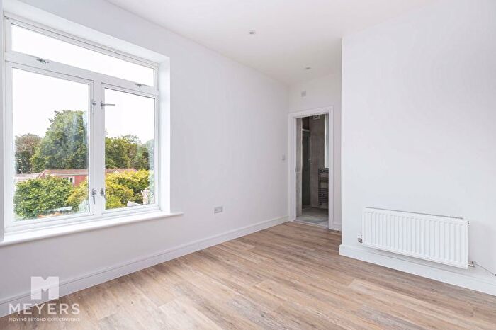 1 Bedroom Flat To Rent In Carlton Road, Bournemouth, BH1