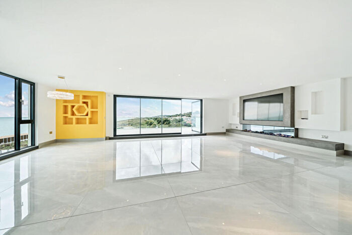 4 Bedroom Penthouse For Sale In Court Road, Hythe, CT21