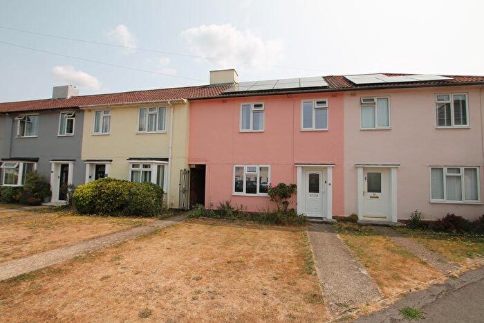 3 Bedroom Terraced House To Rent In Grange Close, Mansbridge, Southampton, SO18