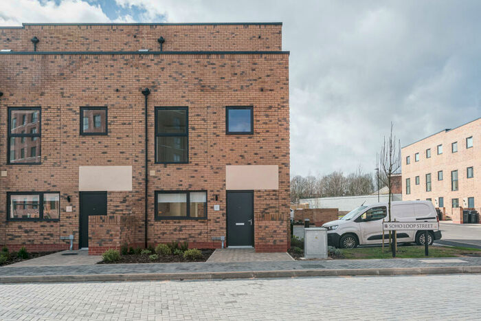 3 Bedroom House To Rent In Soho Wharf, B18