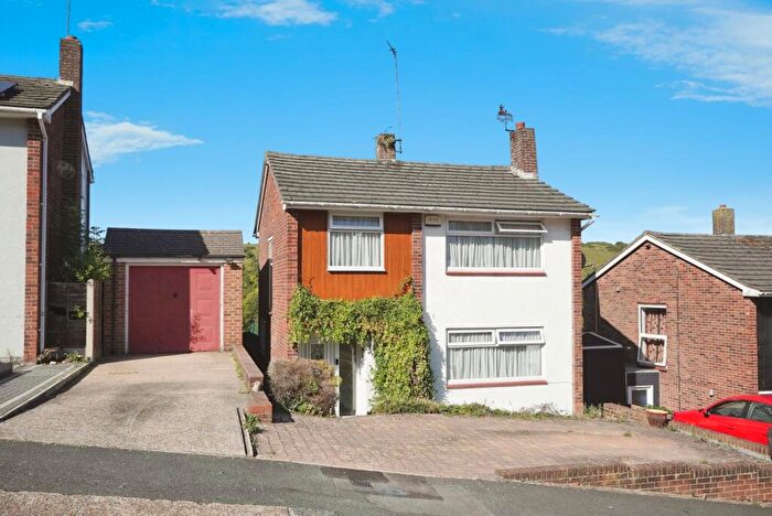 3 Bedroom Detached House For Sale In Marlborough Road, Dover, Kent, CT17