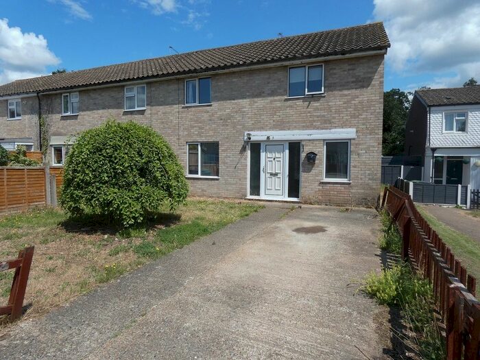 4 Bedroom End Of Terrace House For Sale In Elm Road, Thetford, IP24