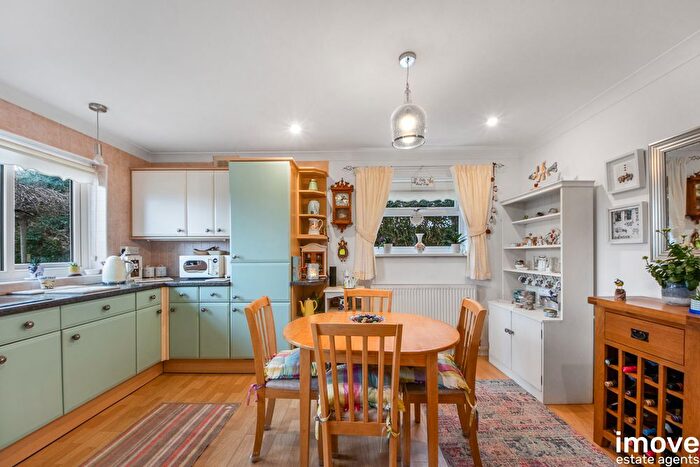 3 Bedroom Detached House For Sale In Fluder Hill, Kingskerswell, Newton Abbot, TQ12