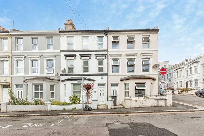 4 Bedroom Property For Sale In Mann Street, Hastings, TN34