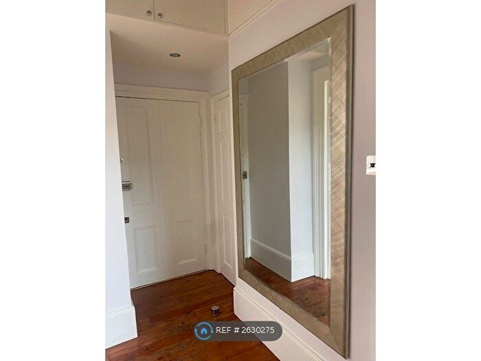 1 Bedroom Flat To Rent In Hall Place, London, E9