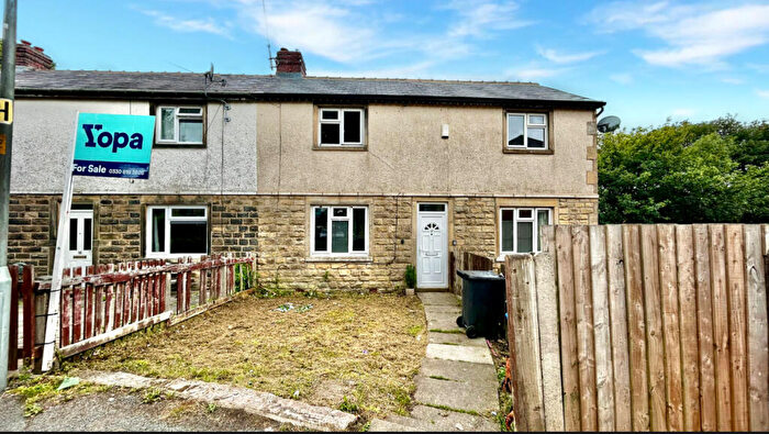 3 Bedroom Semi-Detached House For Sale In Clover Street, Bacup, OL13
