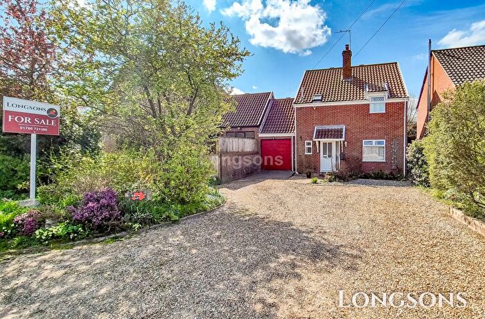 4 Bedroom Link Detached House For Sale In Chalk Hill, Great Cressingham, IP25