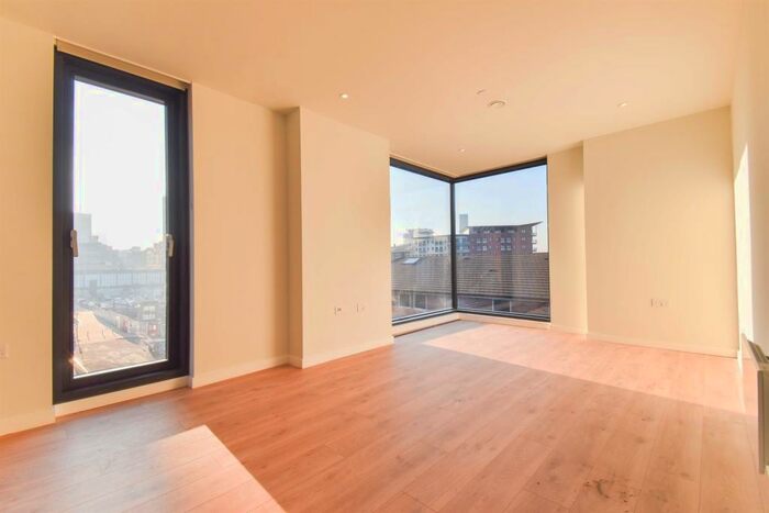 1 Bedroom Apartment To Rent In The Stile, Meadowside, M4