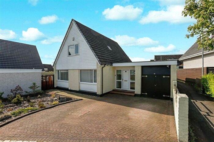4 Bedroom Detached House For Sale In Meadow View, Cumbernauld, Glasgow, North Lanarkshire, G67