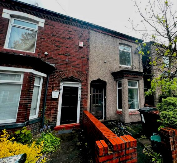 2 Bedroom Terraced House To Rent In Queens Road, Chadderton, OL9