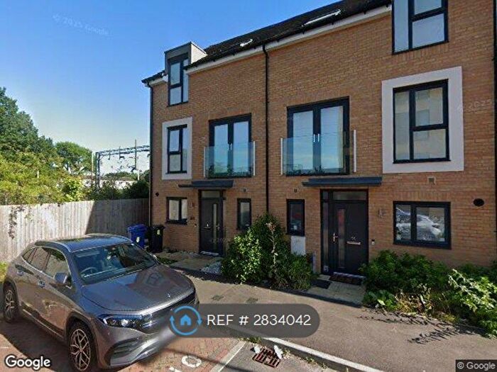 5 Bedroom Terraced House To Rent In Windstar Drive, South Ockendon, RM15