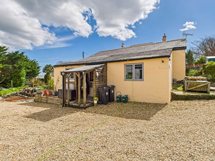 3 Bedroom Detached House For Sale In Goviley, Nr. Tregony, TR2