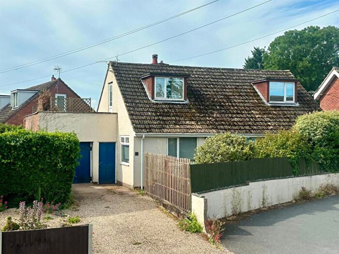 3 Bedroom House For Sale In Orchard Close, Hereford, HR4