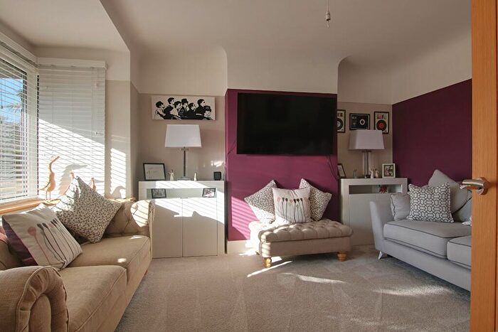 5 Bedroom Detached House For Sale In Nursling, Southampton, SO16