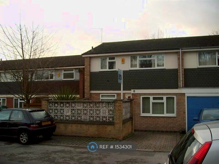 5 Bedroom Semi-Detached House To Rent In Friars Court, The Park, Nottingham, NG7