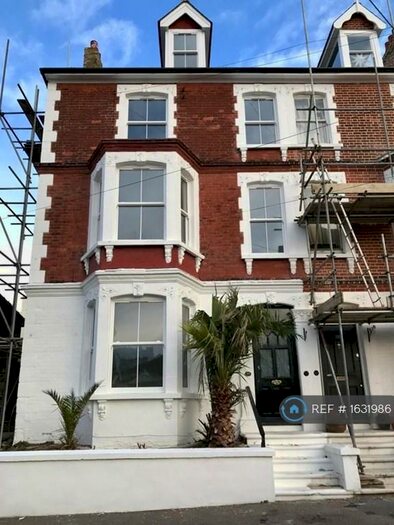 7 Bedroom Semi-Detached House To Rent In Grosvenor Place, Margate, CT9