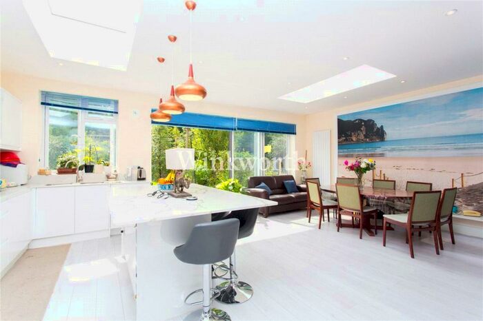 5 Bedroom Semi-Detached House To Rent In Middleton Road, Hampstead Garden Suburb, London, NW11