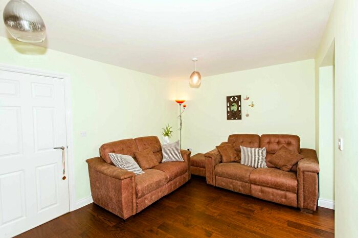 4 Bedroom Detached House For Sale In Meadows Walk, Clowne, S43