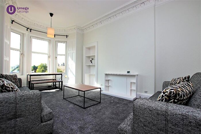 4 Bedroom Apartment To Rent In Morningside Road, Morningside, Edinburgh, EH10