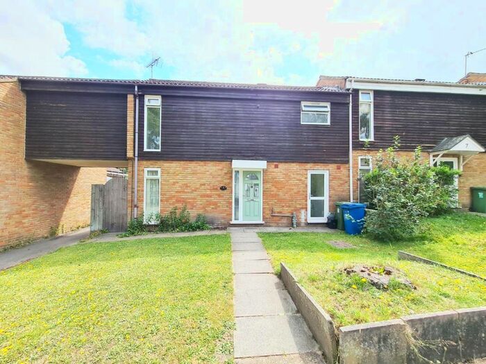 4 Bedroom Terraced House To Rent In Donnybrook, Bracknell, Berkshire, RG12