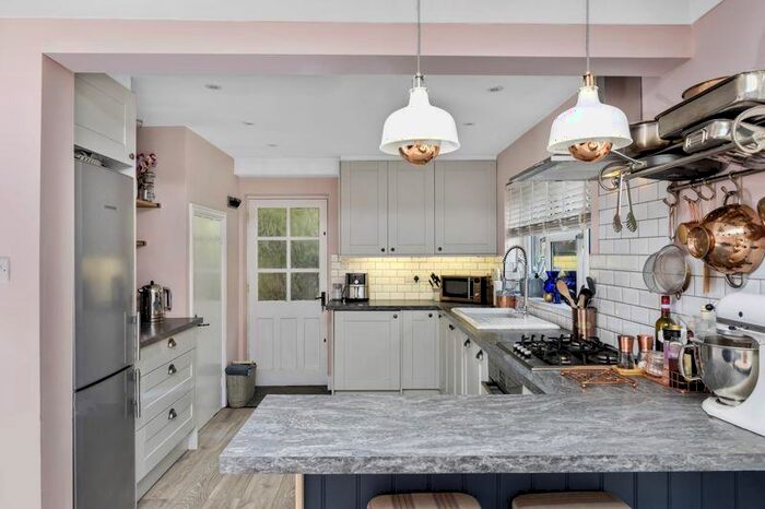 2 Bedroom Terraced House For Sale In East Horsley, KT24