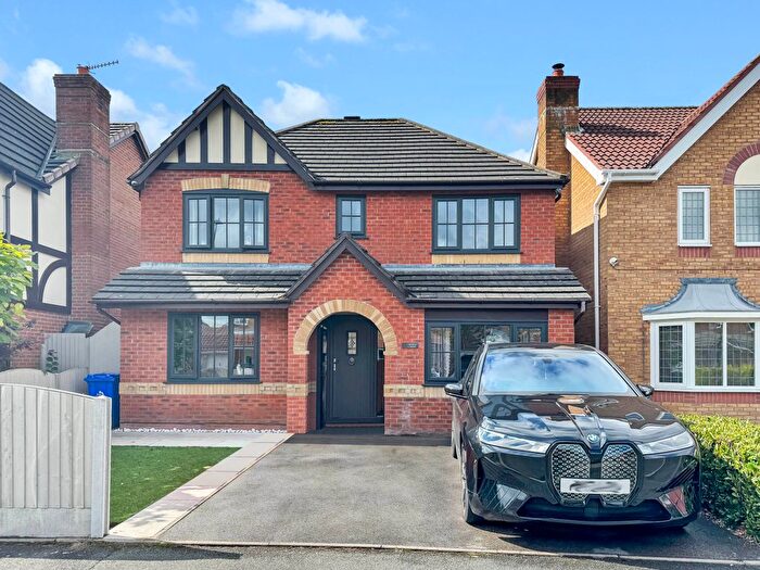 4 Bedroom Detached House For Sale In Hampshire Crescent, Lightwood, Stoke-On-Trent, ST3