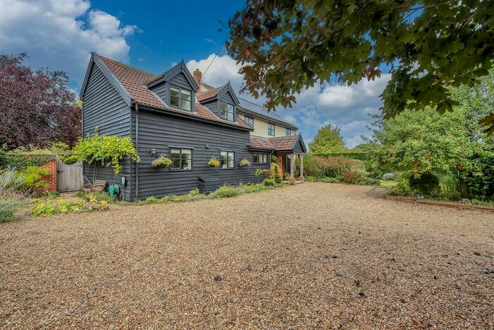 5 Bedroom Detached House For Sale In Lindsey, Ipswich, IP7