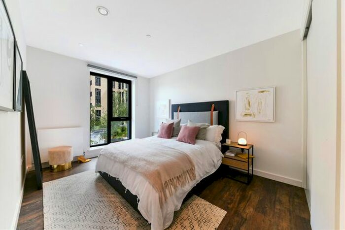 2 Bedroom Flat To Rent In , Tillermans Court, Grenan Square, Greenford, UB6