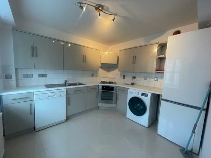 3 Bedroom Town House To Rent In Princess Victoria Street, Clifton, Bristol, BS8