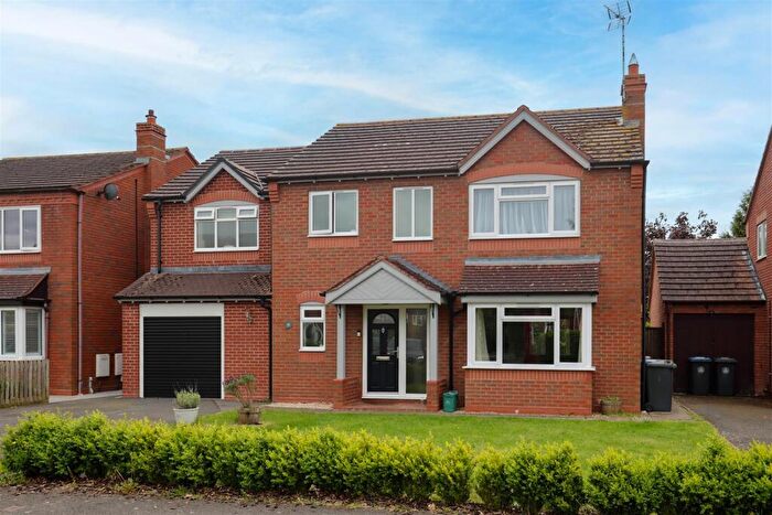 5 Bedroom Detached House For Sale In Frost Road, Wellesbourne, Warwick, CV35
