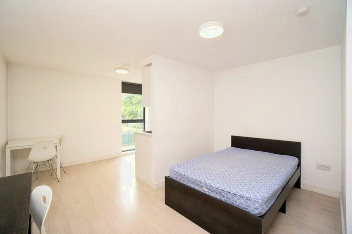 Apartment To Rent In Upper Parliament Street, Liverpool, Merseyside, L8