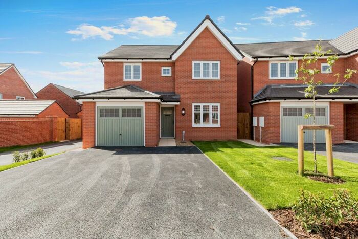 4 Bedroom Detached House To Rent In Lewis Way, Congleton, Cheshire, CW12