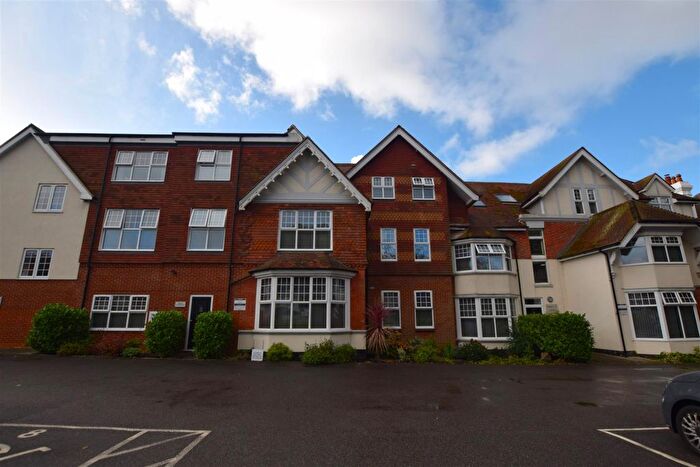 3 Bedroom Flat To Rent In Hastings Road, Bexhill On Sea, TN40