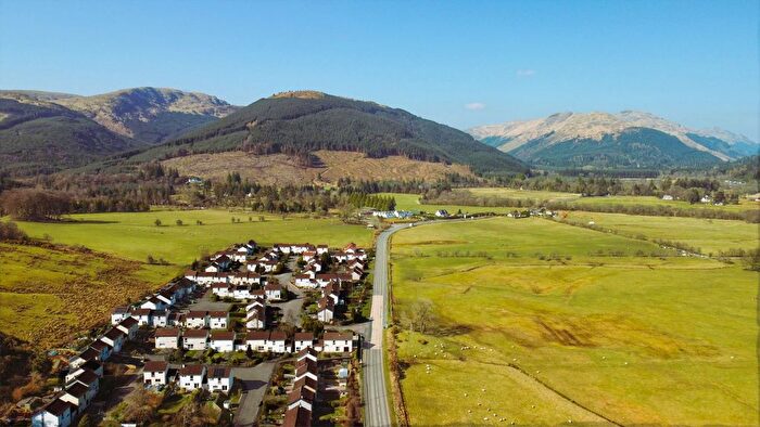 2 Bedroom Terraced House For Sale In Sandhaven, Sandbank, Dunoon, PA23