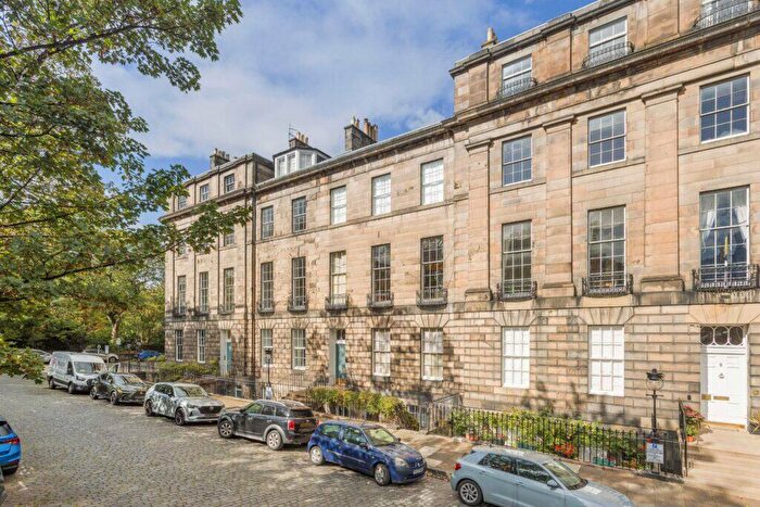 1 Bedroom Flat For Sale In B, North East Circus Place, Stockbridge, Edinburgh, EH3