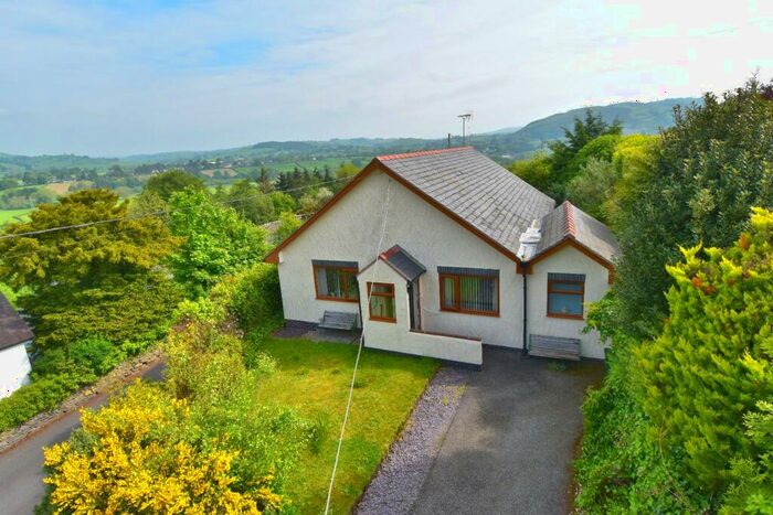 2 Bedroom Detached Bungalow For Sale In Penybryn, Corwen, LL21