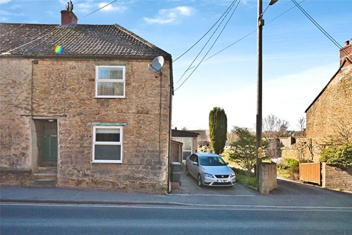 3 Bedroom End Terrace House For Sale In North Street, Crewkerne, Somerset, TA18