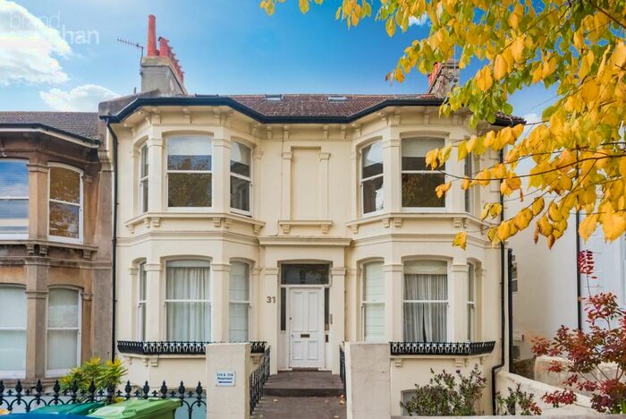 1 Bedroom Flat To Rent In Beaconsfield Villas, Brighton, East Sussex, BN1