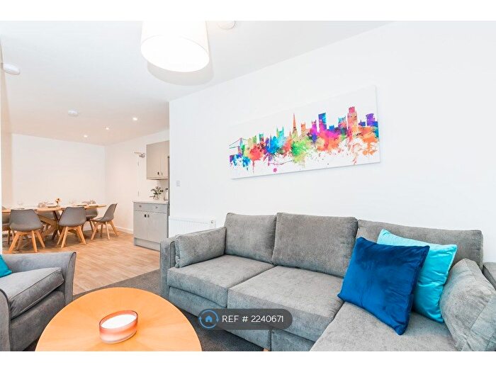 5 Bedroom Semi-Detached House To Rent In Gayner Road, Bristol, BS7