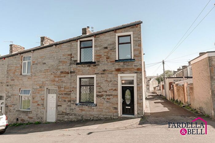 3 Bedroom End Terrace House For Sale In Barley Street, Padiham, BB12