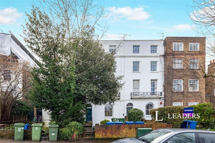 1 Bedroom Flat To Rent In Camberwell Grove, London, SE5
