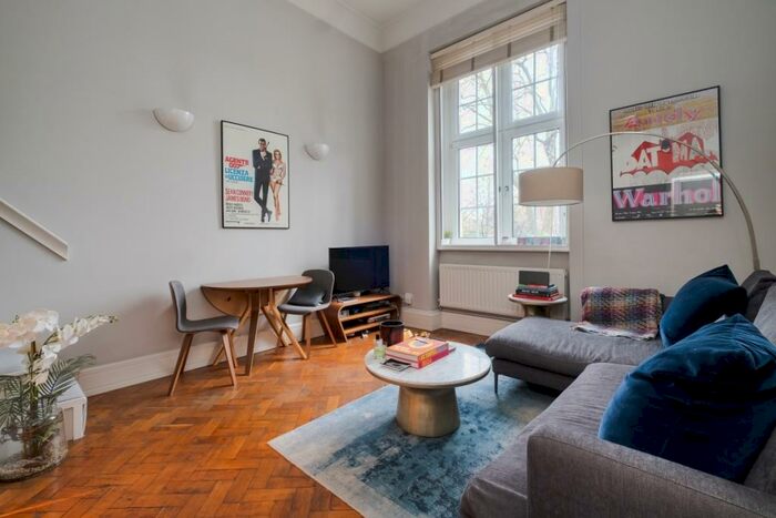 1 Bedroom Apartment To Rent In Rosebery Avenue London, EC1R
