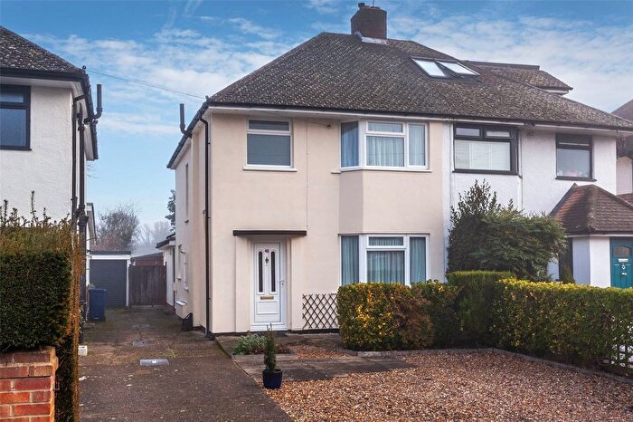 3 Bedroom Semi Detached House For Sale In Glade Road, Marlow, Buckinghamshire, SL7