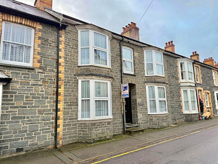 5 Bedroom Property For Sale In Bryn Road, Lampeter, SA48