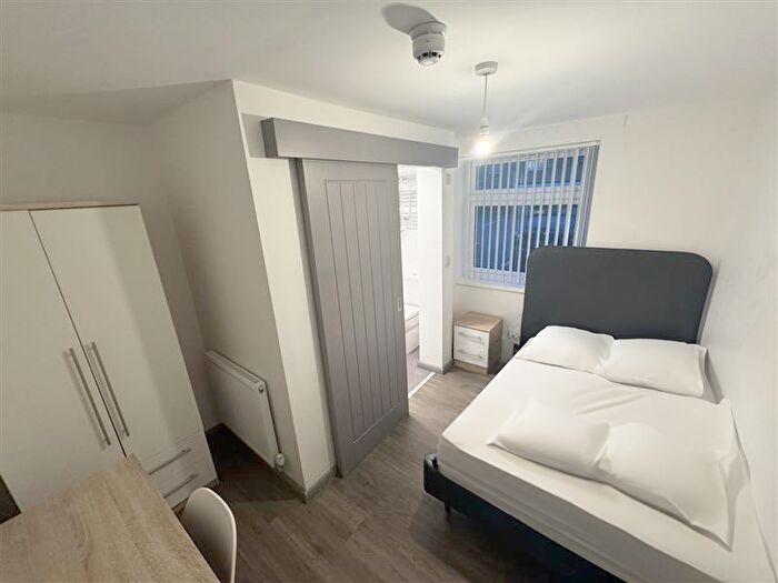 1 Bedroom Apartment To Rent In Pearson Square, IP3