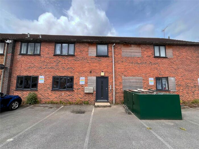 1 Bedroom Apartment To Rent In Coachbuliders House, Swindon, Wiltshire, SN1