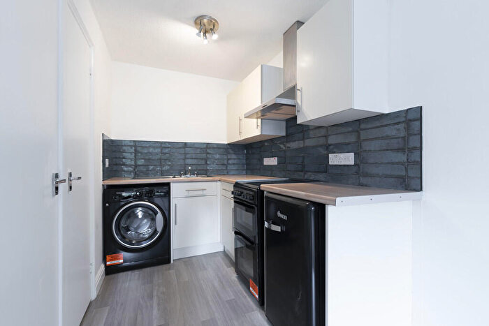 1 Bedroom Flat To Rent In St. Pauls Road, Cheltenham, GL50